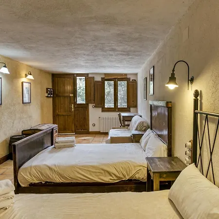Habitacions Mas Fuselles 3* Girona